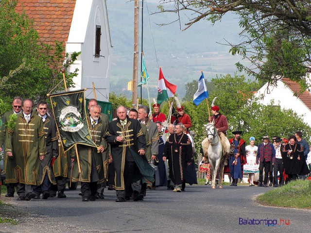 Borrendek menete a Szent György-hegyen