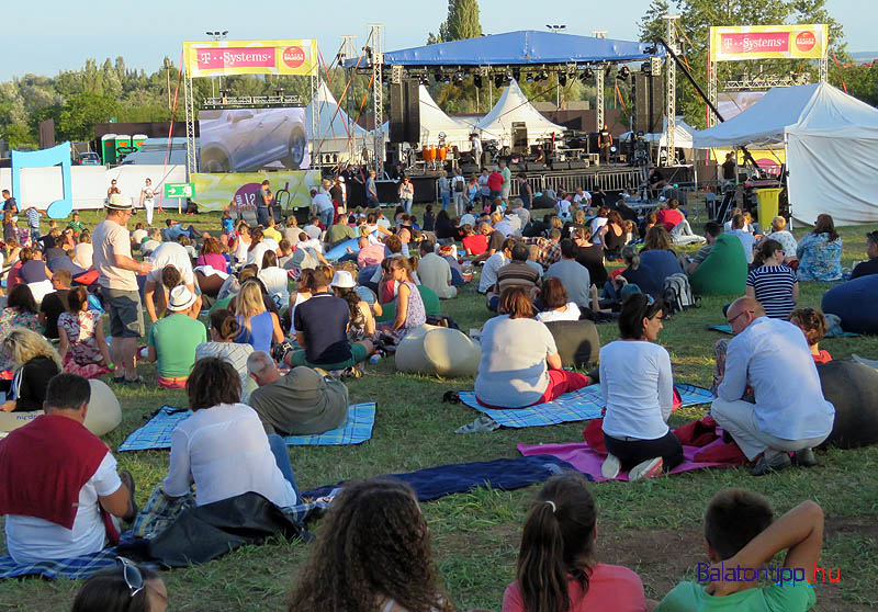 Nagyszinpadi-ret-Paloznaki-Jazz_Piknik-2016-balatontipp-gyorffya