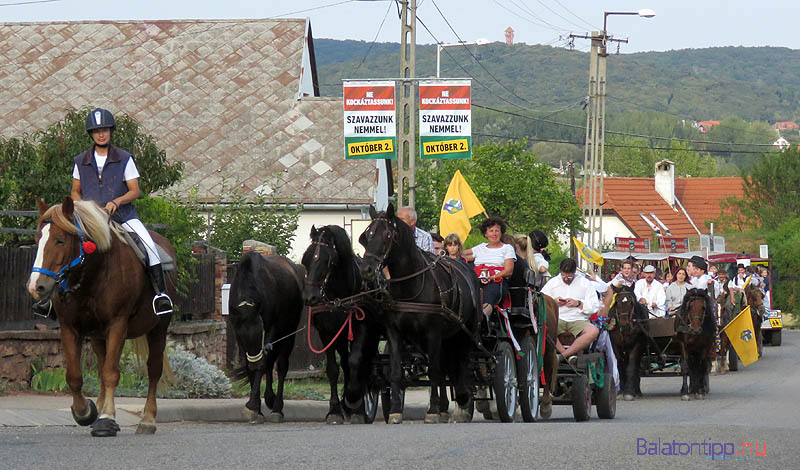 Paloznaki-falukep-szureti-mettel-paloznaki-szuret-falunapok-balatontipp-gyorffya