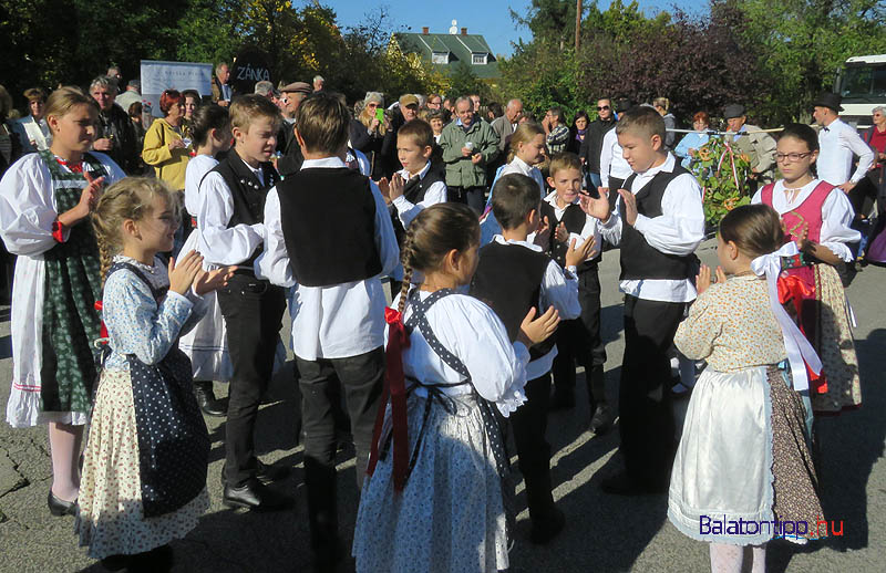 magyar_tenger-gyerektanccsoport-zankai-szuret-balatontipp-gyorffya