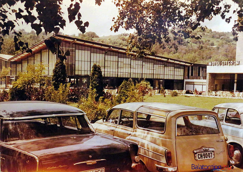 A tihanyi Motel épületét az 1958-as Brüsszeli Világkiállításon vásárolták