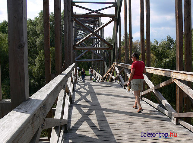 Kis-Balaton Kányavári-sziget bejárati híd
