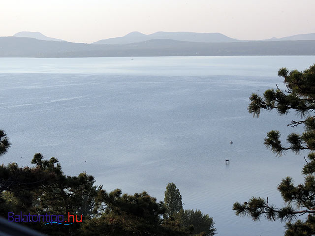 Balatonboglári Gömbkilátó Xantus János