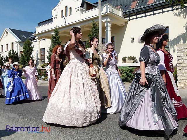 Balatonfüred Romantikus reformkor séta a századok között - fotók képek