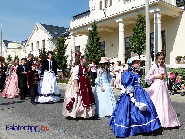 Balatonfüred Romantikus reformkor séta a századok között - fotók képek