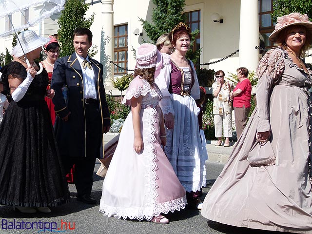 Balatonfüred Romantikus reformkor séta a századok között - fotók képek