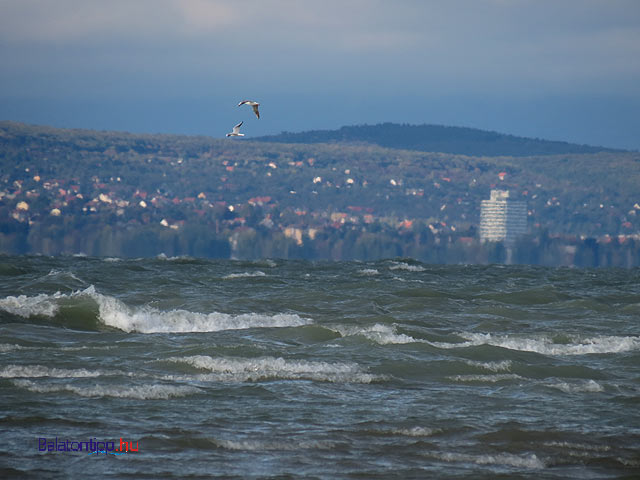 Viharos-Balaton-balatontipp-hu