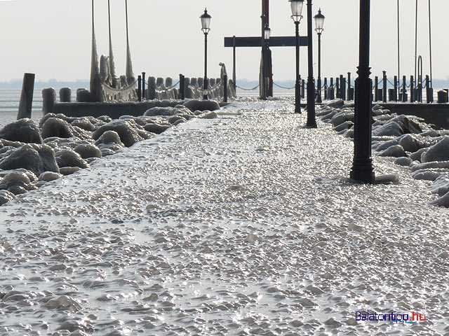 Balatongyörök jeges Balaton