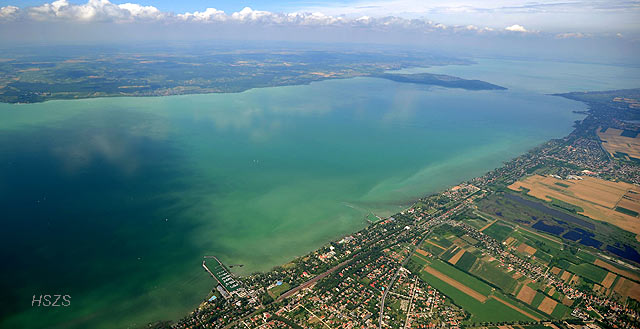 Balatonszemes fölött Tihany felé