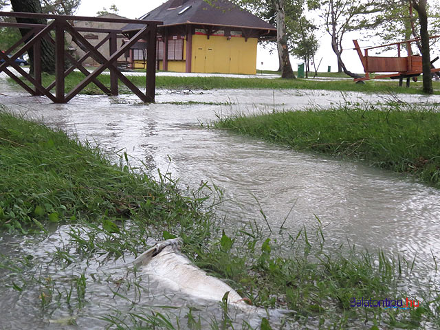 Balatonfenyves Központi strand