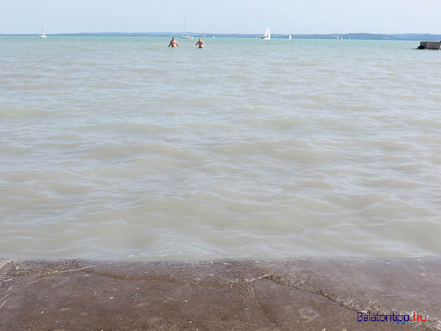 Balatoni magas víszint Füred esterházy strand