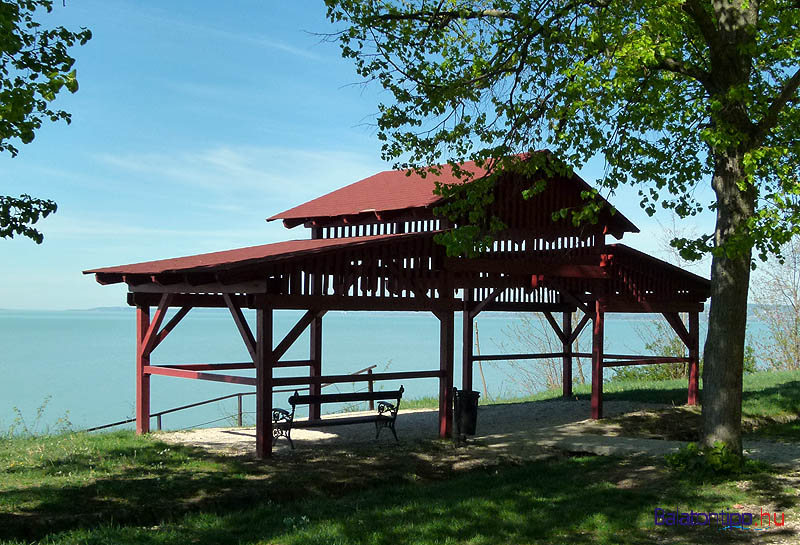 Balatonakarattya-kilato-balatontipp-gyorffya