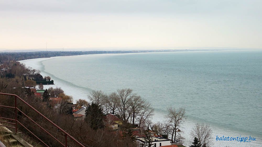 Balatonvilágos szépkilátóról Siófok felé